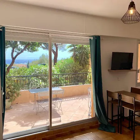 Très Beau à 100m De La De Marinella * Ajaccio (Corsica)